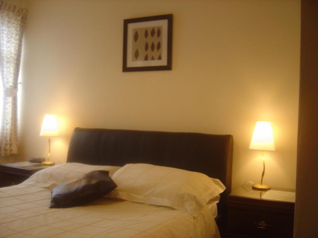 Oyo Lord Nelson Hotel Telford Værelse billede